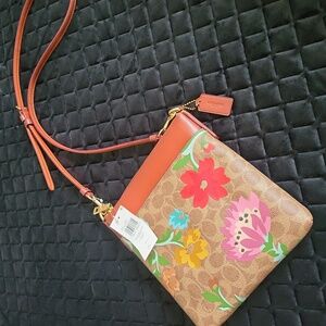Coach crossbody purse